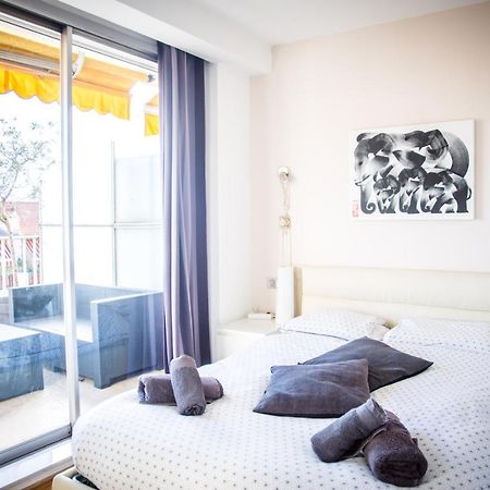 Appt A 150M De La Mer Apartment Ница Екстериор снимка