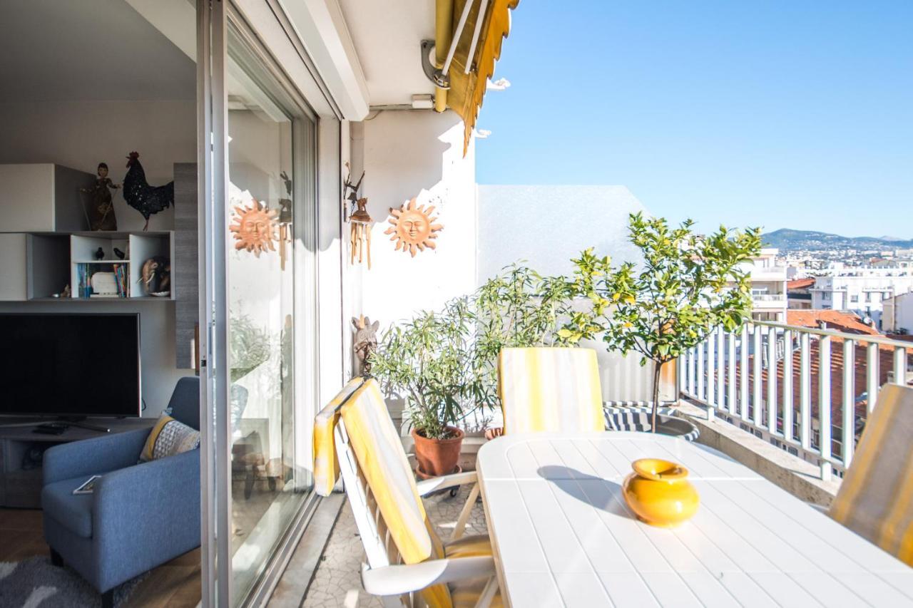 Appt A 150M De La Mer Apartment Ница Екстериор снимка