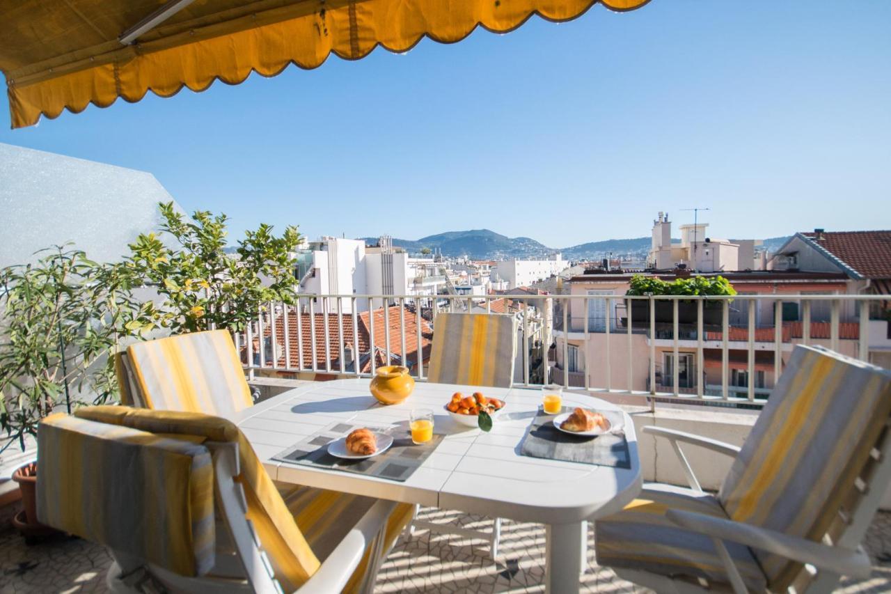 Appt A 150M De La Mer Apartment Ница Екстериор снимка