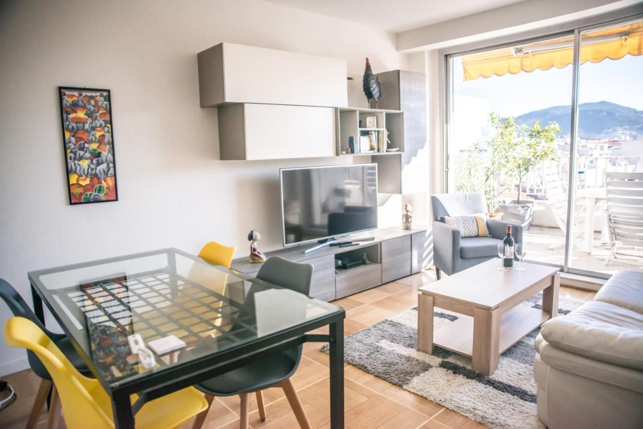 Appt A 150M De La Mer Apartment Ница Екстериор снимка