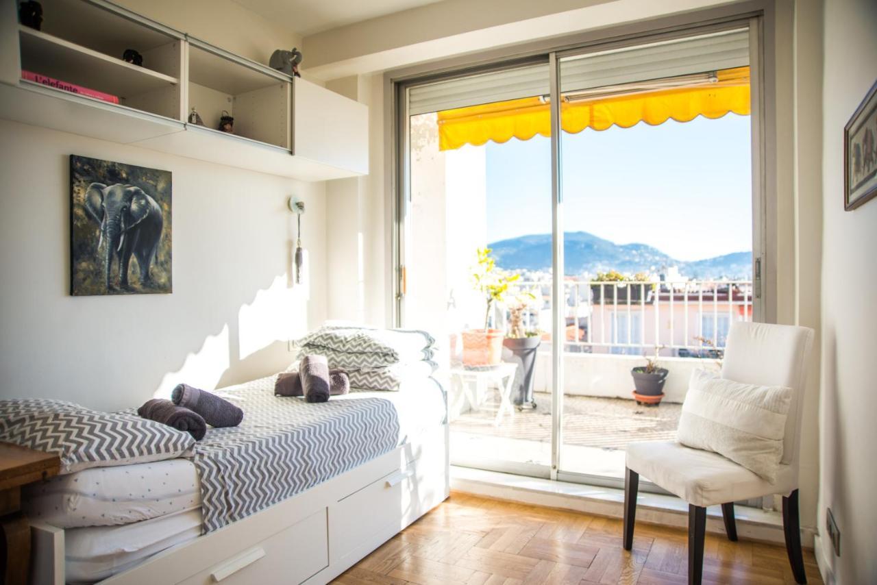 Appt A 150M De La Mer Apartment Ница Екстериор снимка