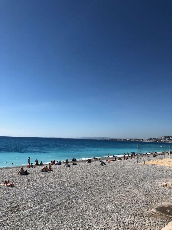 Appt A 150M De La Mer Apartment Ница Екстериор снимка